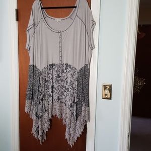 Blouse/beac h cover up